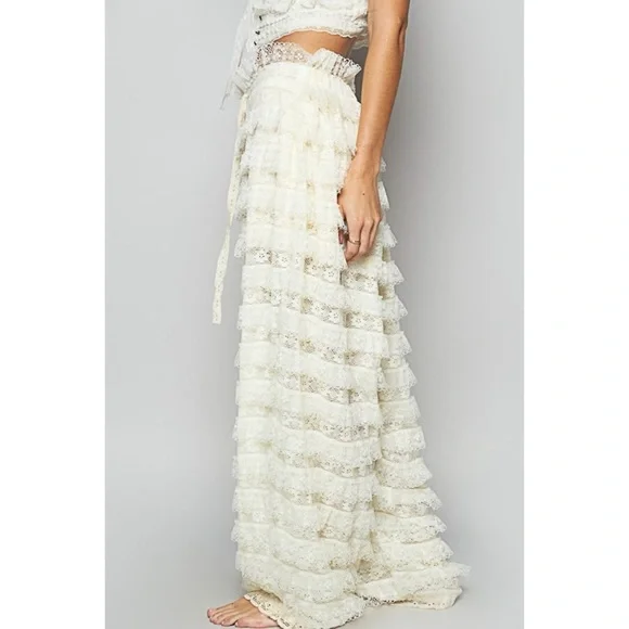 POL Ruffle Tiered Pull On Pants in Natural Cream - Picture 5 of 7